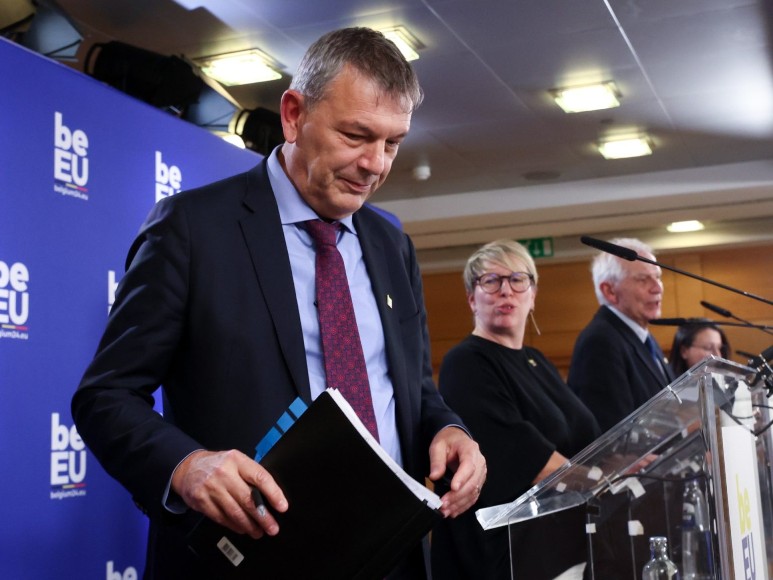 تحذيرات أوروبية من التداعيات الكارثية لوقف خدمات الأونروا