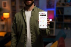 يدعي تطبيق Enfineo للخدمات المصرفية الجديدة أنه قادر على سد الفجوة بين التمويل التقليدي والعملات المشفرة