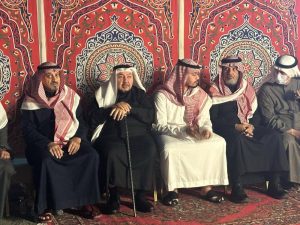 آل المالكي وآل الطولة يتلقون التعازي في فقيدهما