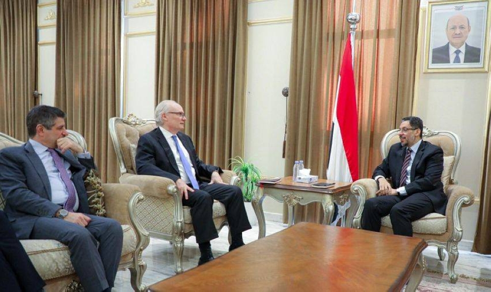 ناقشا ضبط النفس واستئناف العملية السياسية في اليمن.. المبعوثان الأممي والأمريكي يعقدان لقاءات في الرياض