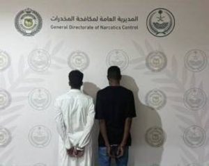 الرياض: القبض على شخصين لترويجهما «الحشيش» وأقراصاً خاضعة لتنظيم التداول الطبي