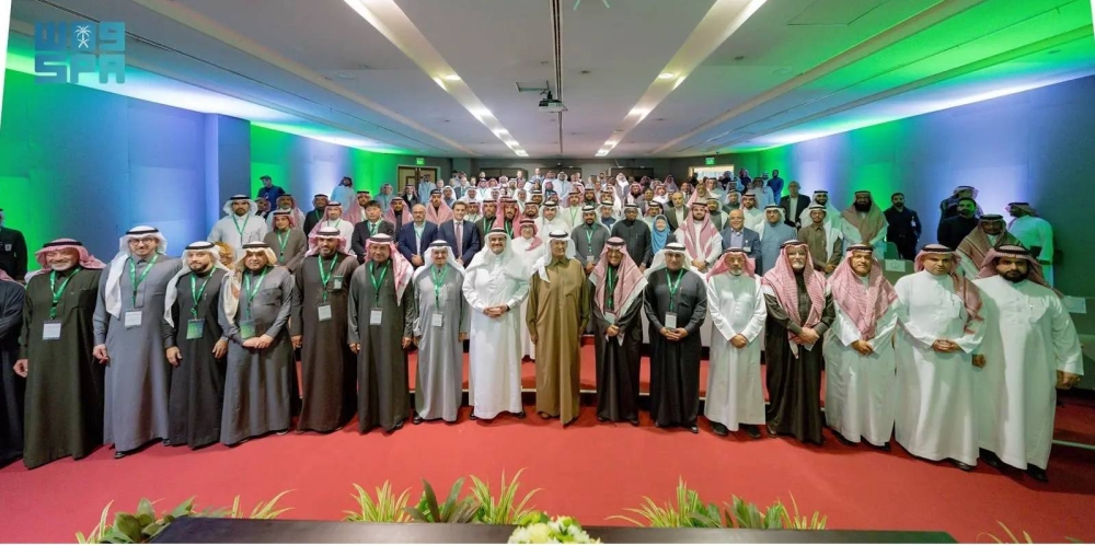 وزير الطاقة يشهد توقيع اتفاقيات بين جامعة الملك فهد وعددٍ من الجهات الحكومية والخاصة