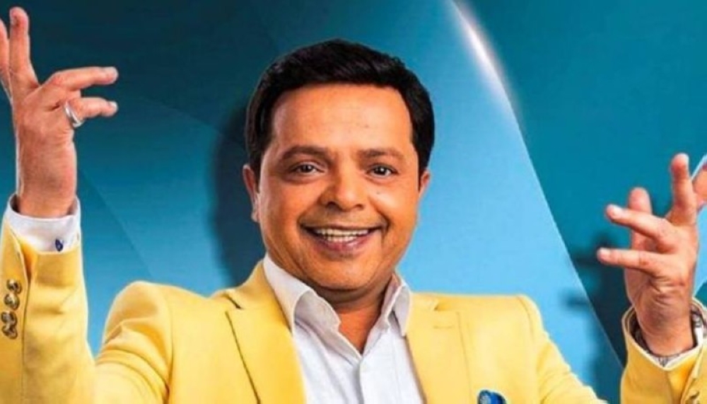 بعد نجاح شخصية «رمضان مبروك».. هنيدي يعلن جاهزية مسرحيته الجديدة للعرض بالرياض