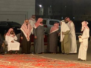 القاضي وحميد يتلقيان التعازي في فقيدهم