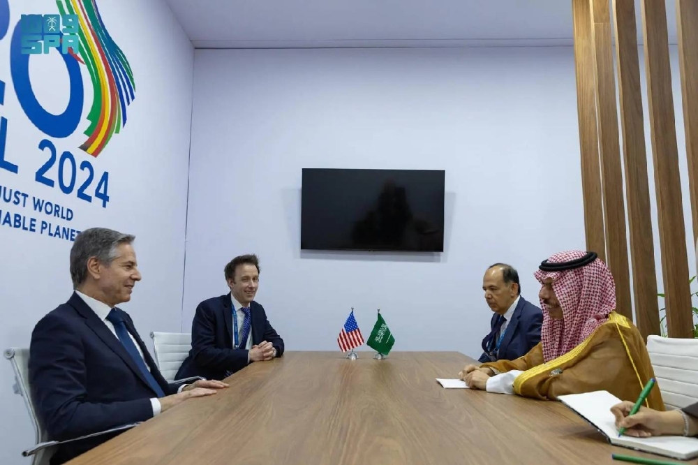 وزير الخارجية ونظيره الأمريكي يناقشان تطورات غزة