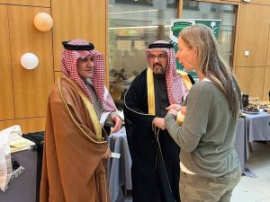 الملحقية الثقافية السعودية لدى أيرلندا وأنديتها الطلابية تنظم فعاليات احتفاءً بيوم التأسيس