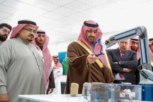 نائب أمير تبوك ينوه بالتخصصات النوعية بجامعة فهد بن سلطان