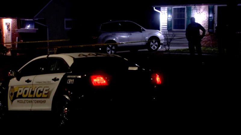 يقول الخبراء إن “تعميم” “خطاب الكراهية واللاإنسانية” في وسائل الإعلام اليمينية يؤدي إلى العنف