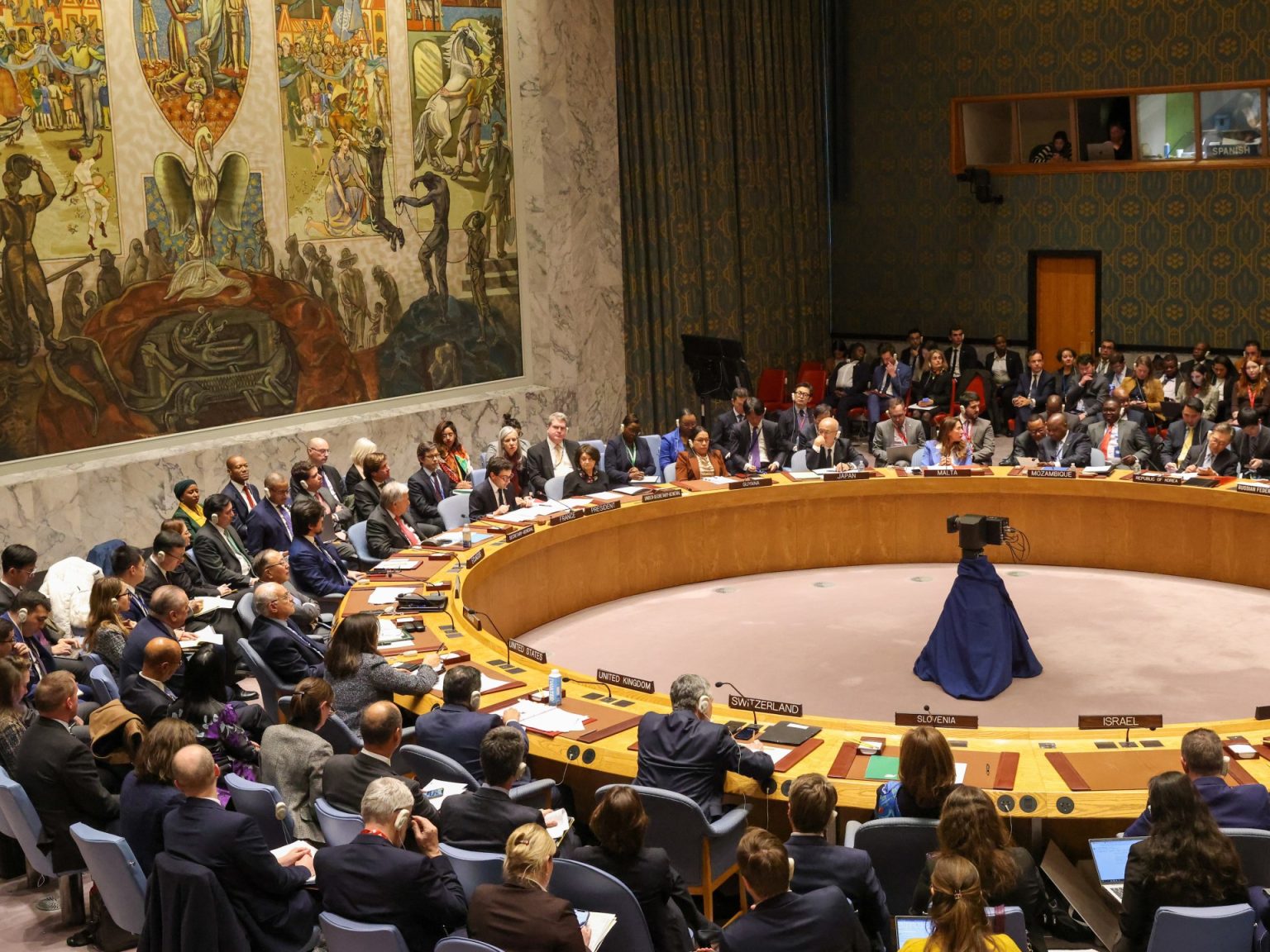 اتهامات صينية وروسية لأميركا بتأجيج الصراع بالشرق الأوسط