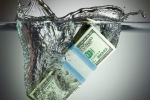 هل يخاطر العالم بالاعتماد على قوة الاقتصاد الأميركي والدولار؟