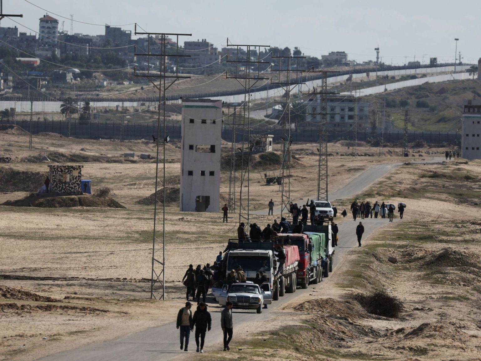 إذاعة الجيش الإسرائيلي: قرب التوصل لتفاهم مع مصر بشأن محور فيلادلفيا