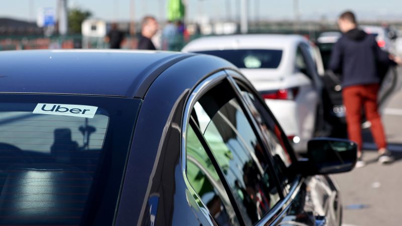 عمال أوبر وليفت وديليفرو في الولايات المتحدة والمملكة المتحدة يخططون لإضراب في عيد الحب