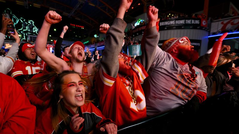 Super Bowl LVIII يسجل رقمًا قياسيًا في التقييمات بعدد مذهل بلغ 123.4 مليون مشاهد، وهو أكبر جمهور تلفزيوني منذ الهبوط على القمر