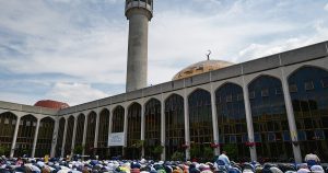 ضحايا الهجمات الإرهابية ببريطانيا يدعون لوضع حد للكراهية ضد المسلمين