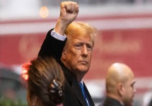 ترمب يكتسح 3 ولايات.. بانتظار «الثلاثاء الكبير»