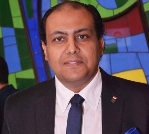 في ظل التصعيد العسكري والإعلامي بينهما.. هل يلتقي البرهان وحميدتي في القاهرة؟