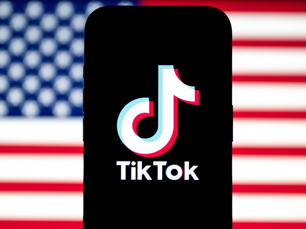 الصين تفضل الحظر على البيع.. تيك توك تحت مجهر المشرعين الأميركيين