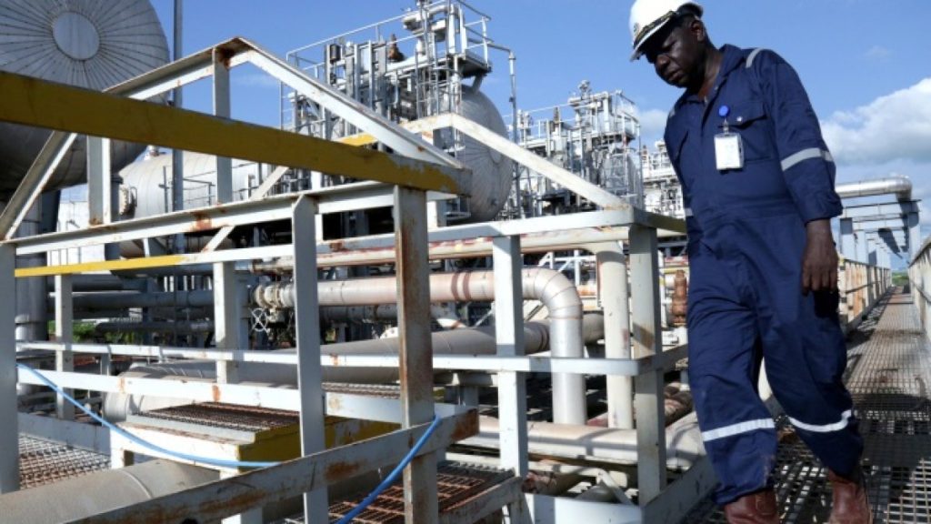 الحرب في السودان تفاقم الأزمة المالية بجنوب السودان