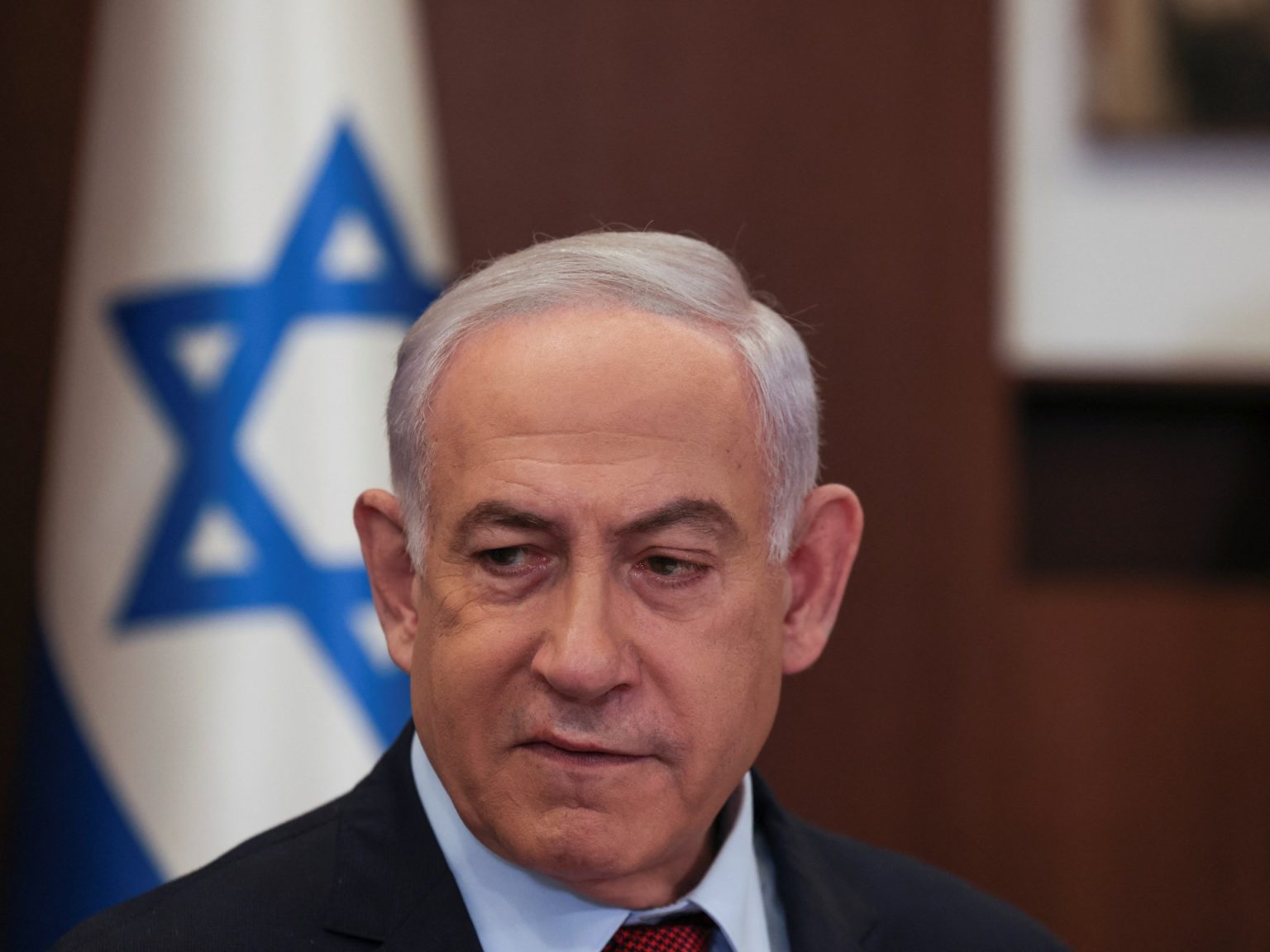 نتنياهو يتوعد رفح ويرد على انتقادات بايدن