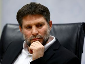 إسرائيل تتحدى الضغوط الدولية وتتعهد بمواصلة توسيع المستوطنات بالضفة