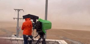 عاصفة ترابية على «تمير» قبل لحظات من ترائي هلال شهر رمضان