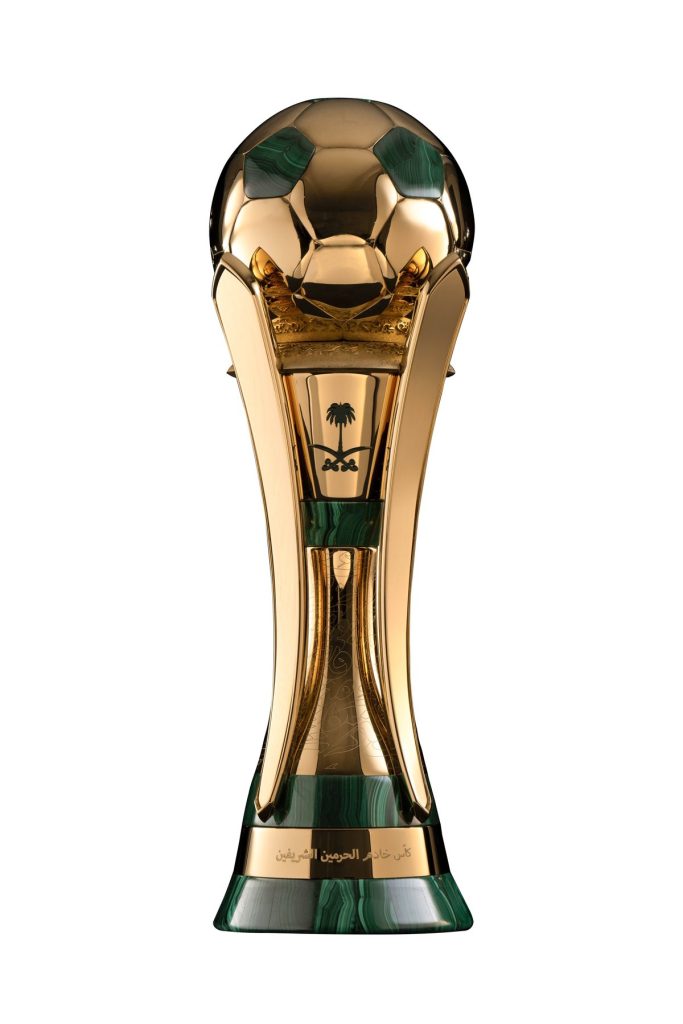 فيديو| شاهد طريقة صناعة «كأس خادم الحرمين» في نسخته الجديدة