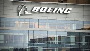 تعمل شركة Boeing على تحويل صيغة مكافآت موظفيها من الشؤون المالية إلى السلامة والجودة