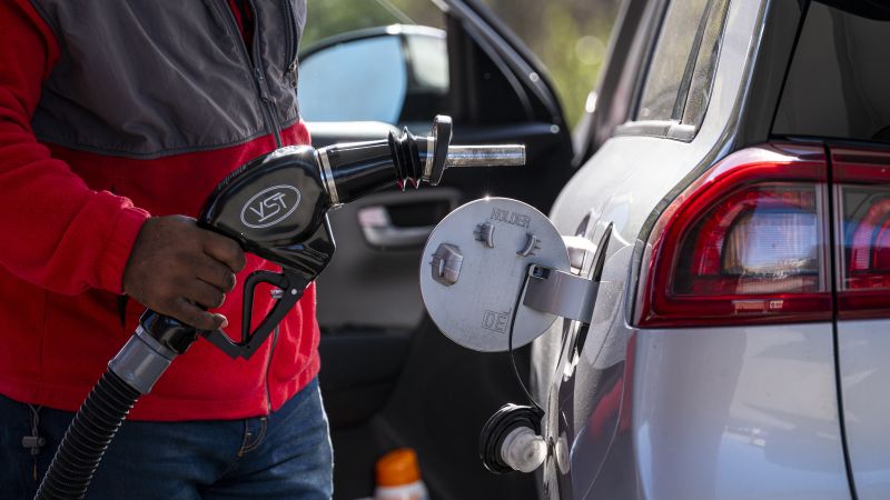 ارتفع معدل التضخم في الولايات المتحدة الشهر الماضي، متراجعًا عن بعض التقدم الذي أحرزه مؤخرًا