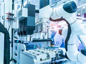 أتمتة المختبرات.. حيث النتائج أدق والإنتاجية أسرع وأكثر