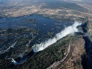 كيف يسهم مشروع سد باتوكا جورج في بناء مستقبل أفضل لزامبيا وزيمبابوي؟