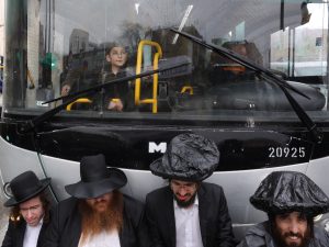 حكومة نتنياهو تطلب تمديدا جديدا لمهلة تجنيد اليهود المتشددين