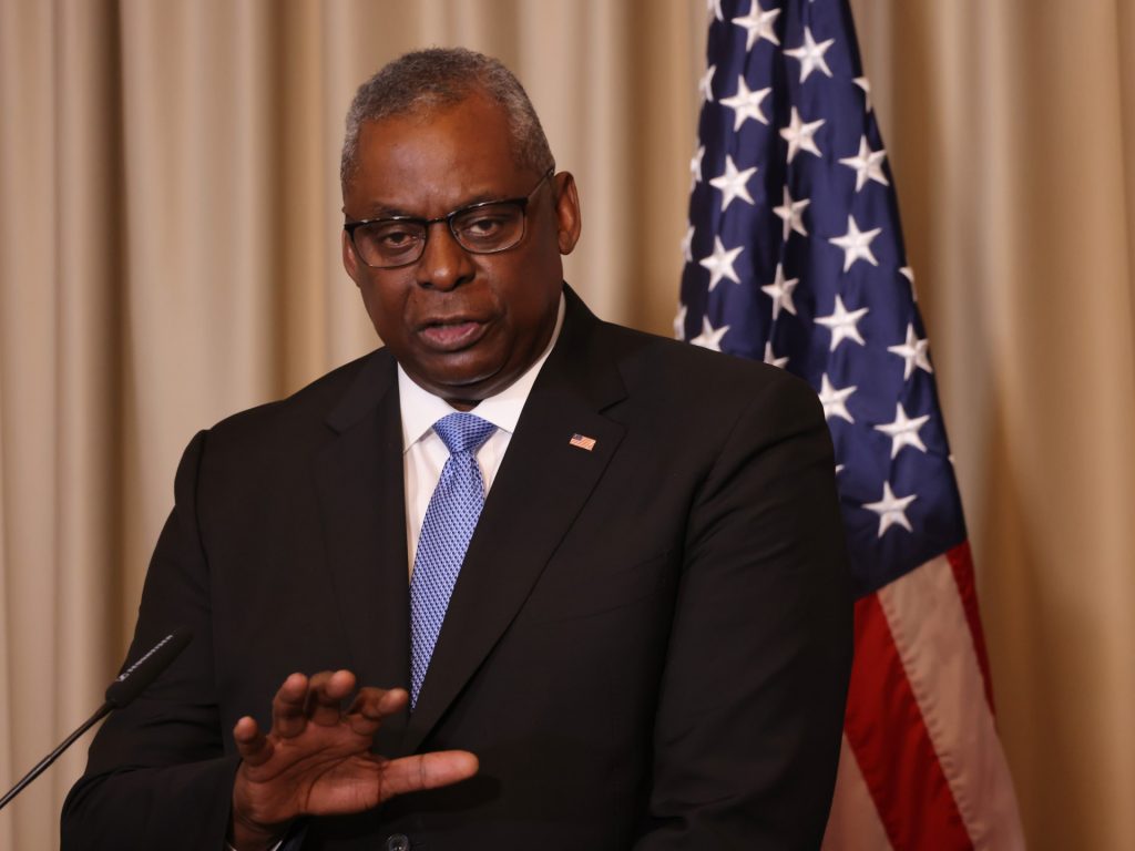 أوستن يؤكد دعم أميركا لإسرائيل في مواجهة “تهديدات إيران”