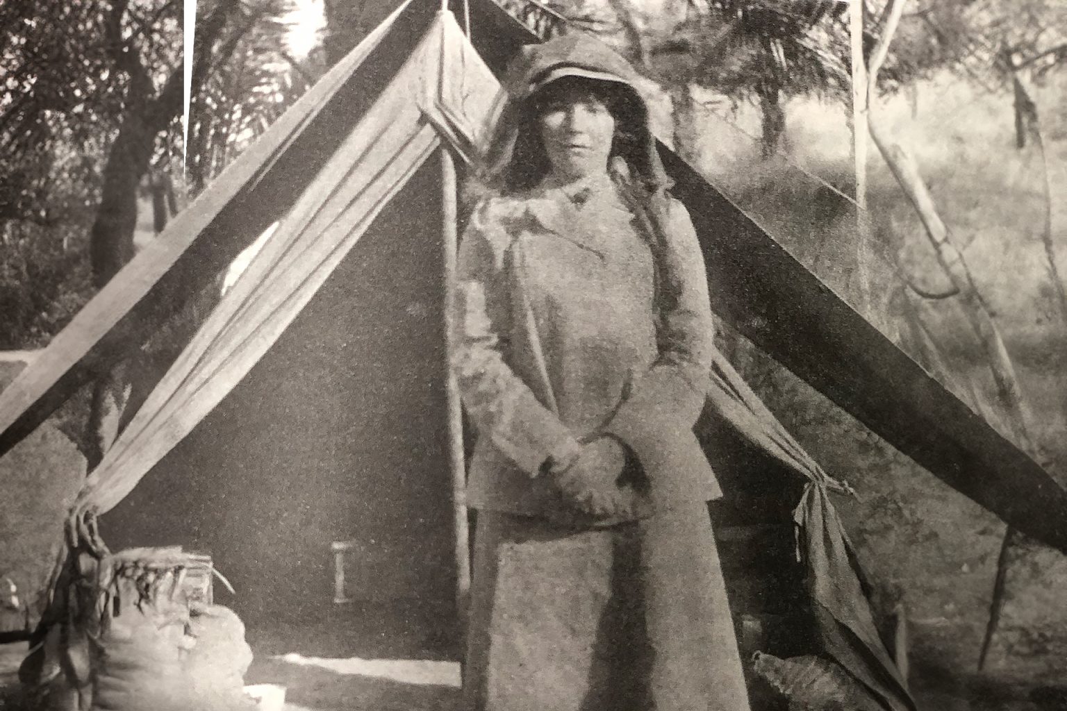 تقفي أثر الملوك والغزاة.. حياة المستشرقة والجاسوسة الإنجليزية جيرترود بيل