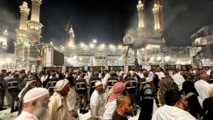 جهود ميدانية من الجهات الأمنية والخدمية لليلة السابع والعشرين