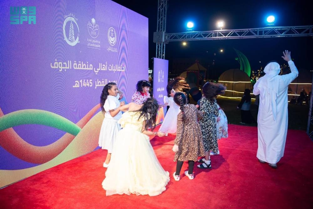 عروض وألعاب وأمسيات تستقطب أهالي وزوار الجوف