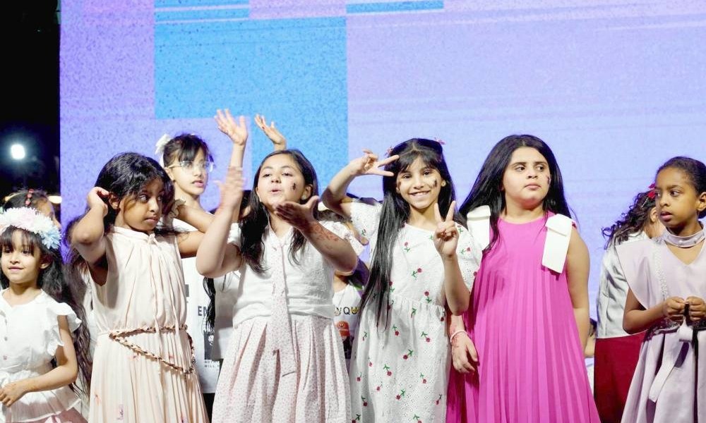 «عيدك بين أهلك وناسك».. ترفيه وثقافة