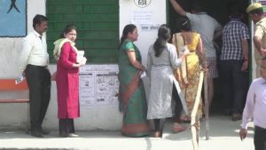 ساعياً إلى ولاية ثالثة.. مودي على خطى نهرو