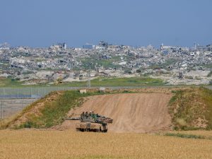 الحرب على غزة.. الاحتلال يرتكب 5 مجازر جديدة ويشتبك مع مقاومين بالضفة