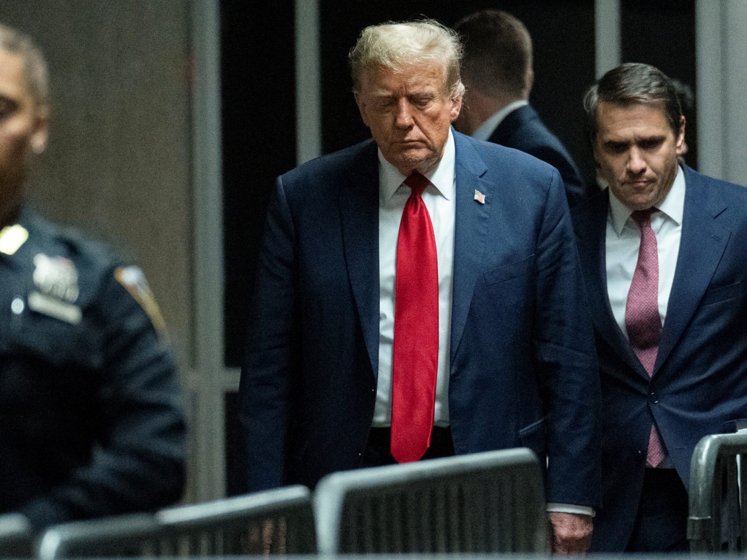 ترامب يواجه محاكمة جنائية للمرة الأولى في التاريخ لرئيس أميركي سابق