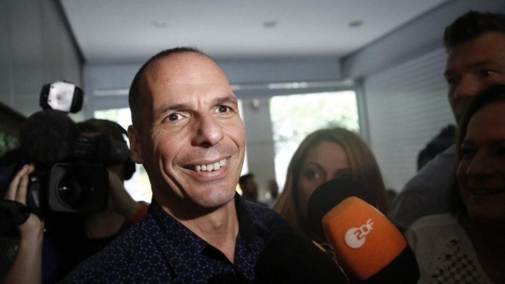 بسبب غزة.. ألمانيا تمنع وزيرا يونانيا أسبق من دخول أراضيها