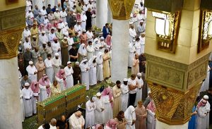 3300 متطوّع يساندون جهود العناية بالمصلين بالمسجد النبوي ليلة الـ 29 من رمضان