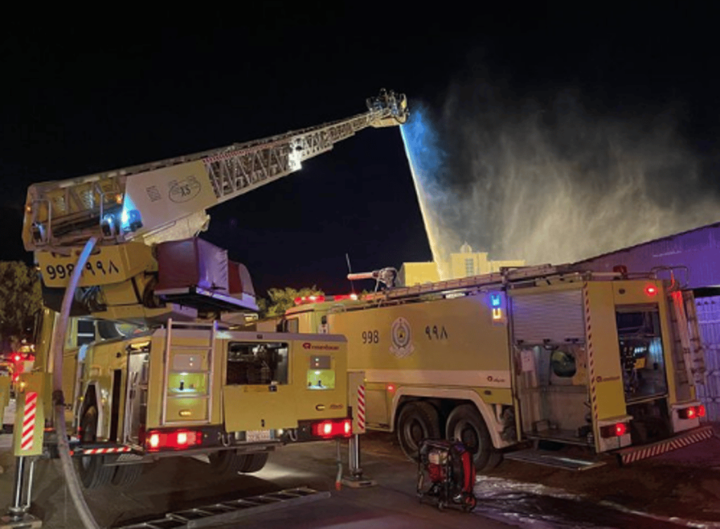 إصابة شخص بحريق محطة وقود في سكاكا.. والدفاع المدني يباشر الحادث