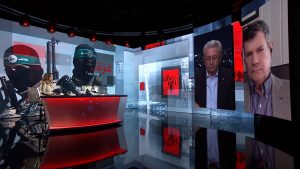 ماذا وراء إعلان قطر تقييم وساطتها في مفاوضات وقف إطلاق النار بغزة؟