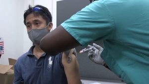 اعتراف أسترازينيكا بأن لقاحها المضاد لفيروس كورونا قد يسبب آثارا جانبية خطيرة.. ما القصة؟