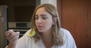 دراسة تحذر من خطورة الغثيان والقيء الصباحي الحاد على صحة الأم والمولود