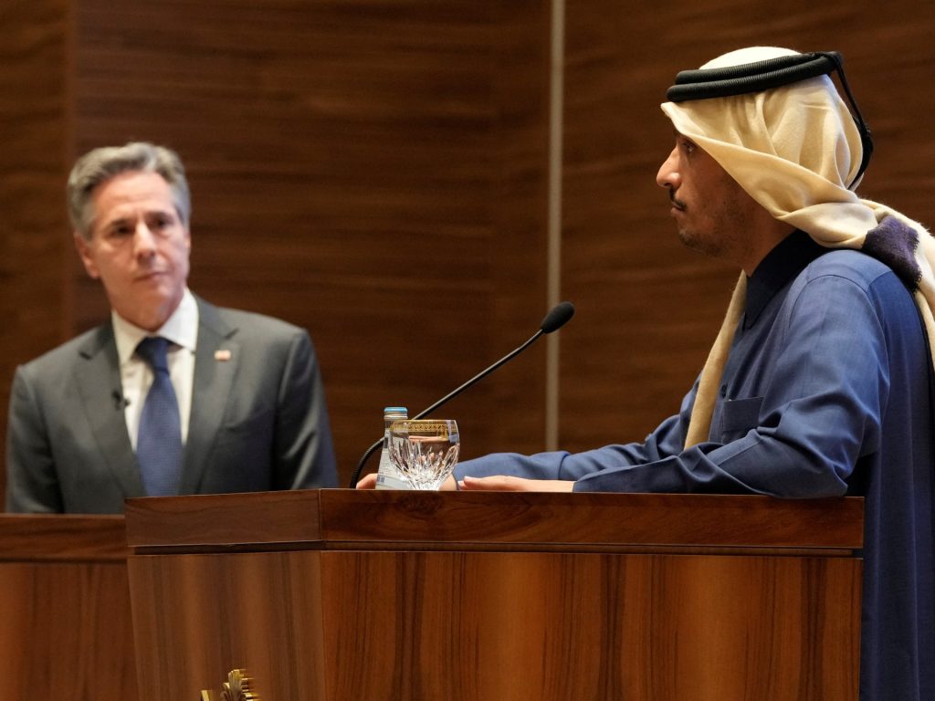 3 أسئلة حول تلويح قطر بالتخلي عن الوساطة بين حماس وإسرائيل