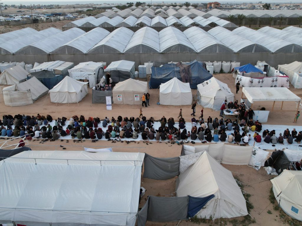 كاتب إسرائيلي: لا ينتظرنا نصر في رفح بل مزيد من الدماء