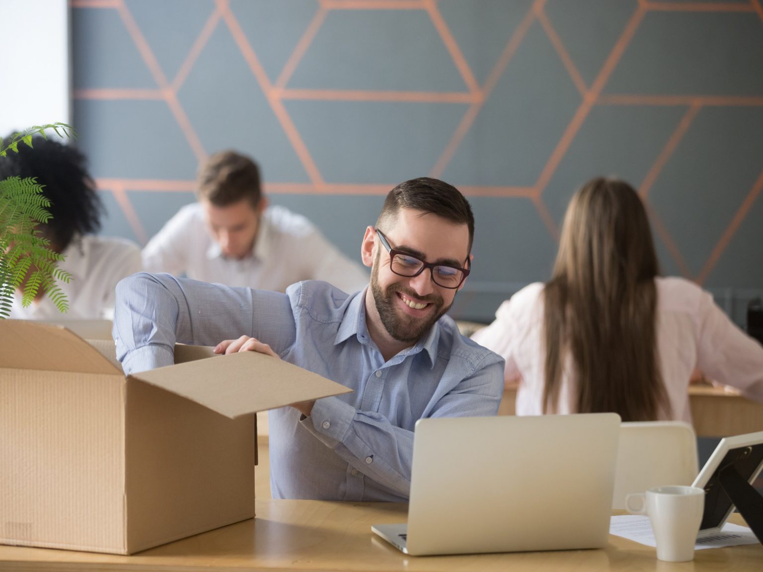 7 أخطاء عليك تجنبها خلال الأسبوع الأول في وظيفتك الجديدة