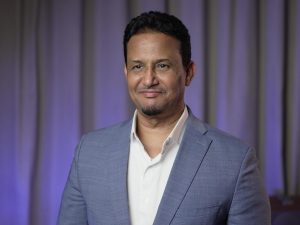 عبر مقال بالجزيرة نت.. كاتب موريتاني يتقدم بمبادرة لإطلاق سراح أسرى باليمن