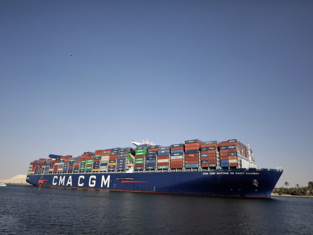 تراجع المرور في قناة السويس 85% بسبب أزمة البحر الأحمر